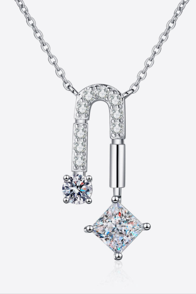 684a004832b94e948210dec559dc6d3a-Max